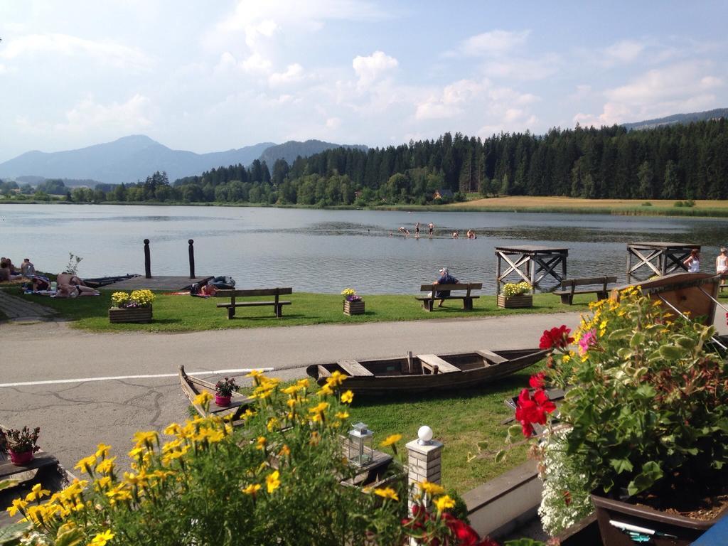 Jera Am Furtnerteich Hotel-Ristorante&Relax Mariahof Bagian luar foto