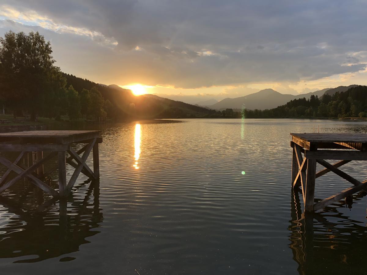 Jera Am Furtnerteich Hotel-Ristorante&Relax Mariahof Bagian luar foto